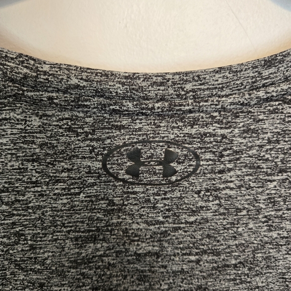Under Armour Heat Gear Loose Fit Tech Tee XXL - Picture 4 of 7